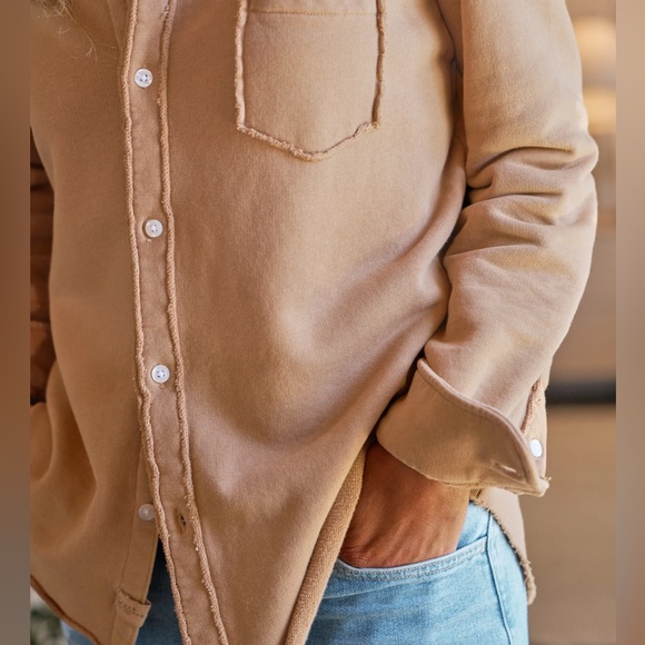 Frank & Eileen Sweatshirt Triple Fleece Button Up Camel - Picture 3 of 12